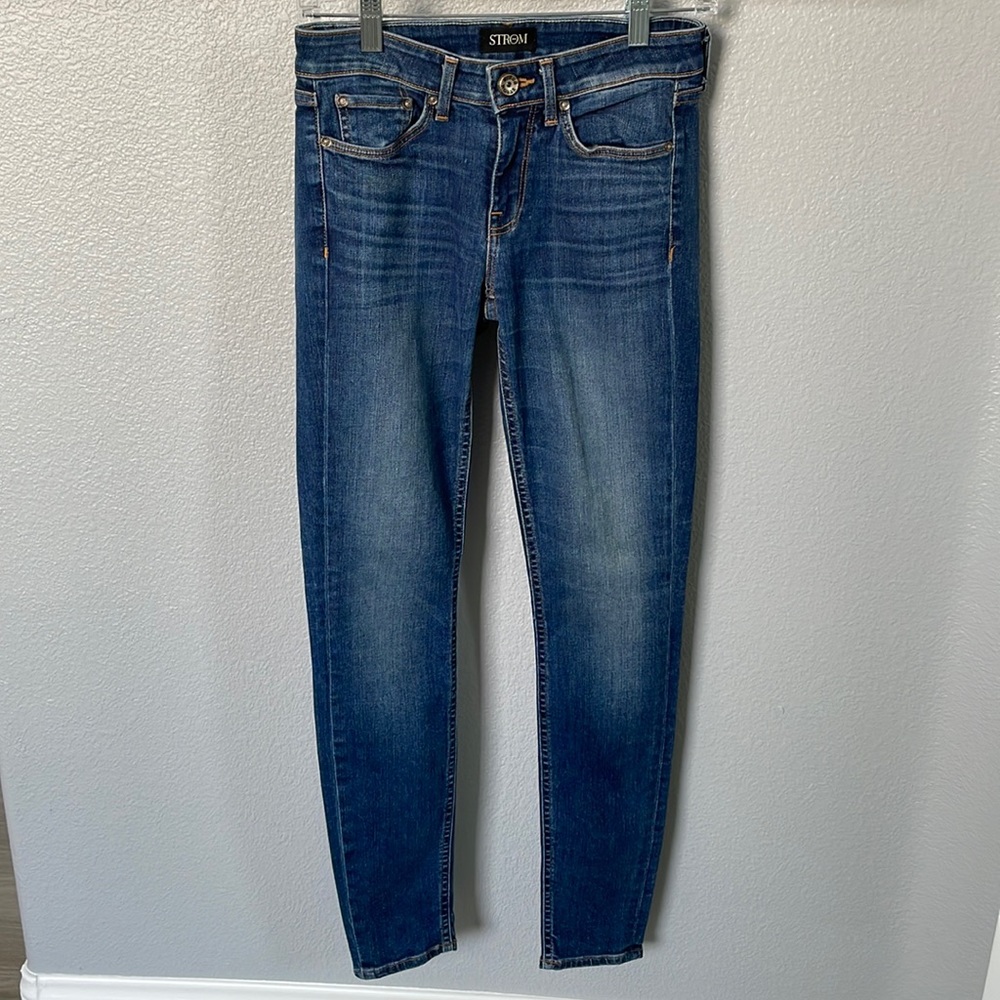 Strom Jeans